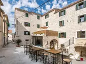 Heritage Palace Varos