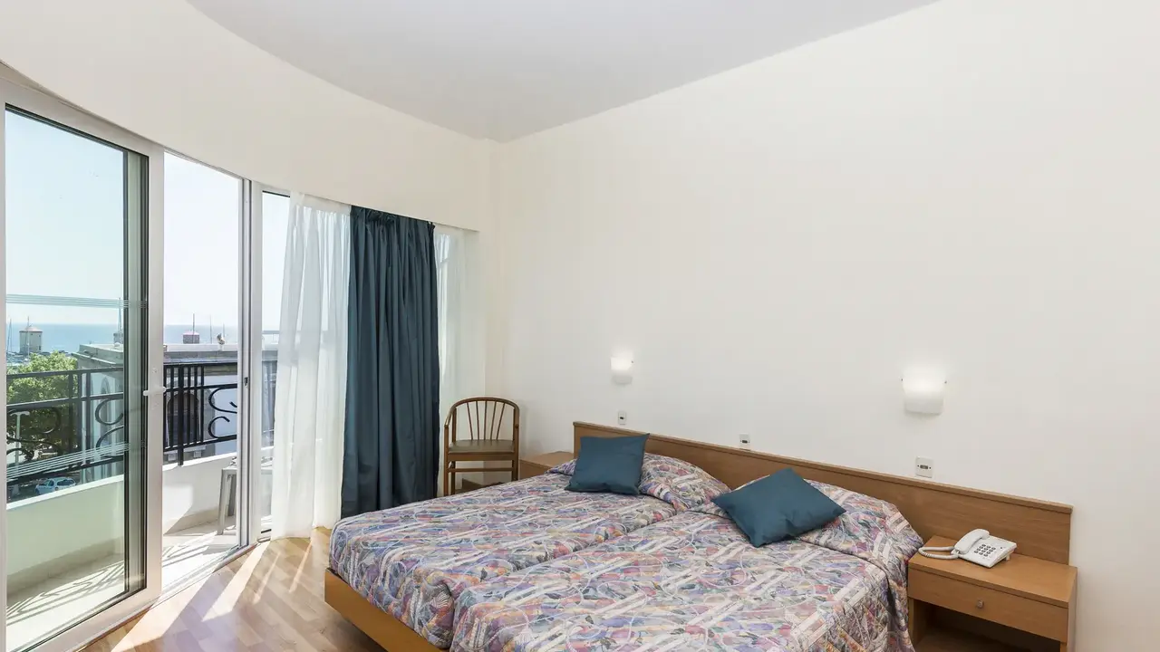Hermes Hotel