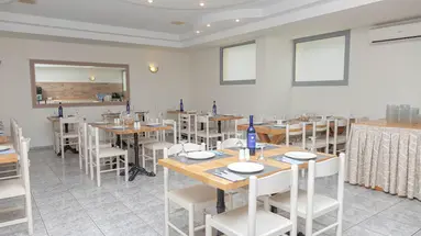 Hersonissos Central Hotel