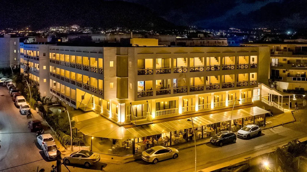 Hersonissos Palace