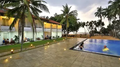 HIBISCUS BEACH HOTEL