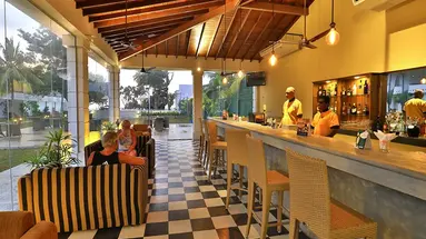 HIBISCUS BEACH HOTEL