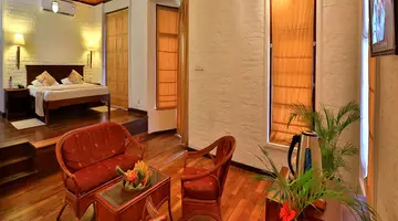 HIBISCUS BEACH HOTEL