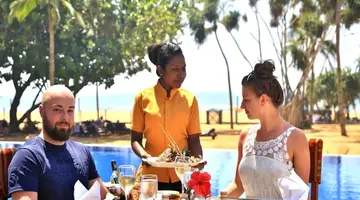 HIBISCUS BEACH HOTEL