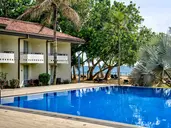 Hibiscus Beach Hotel