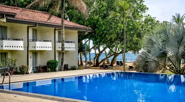 Hibiscus Beach Hotel