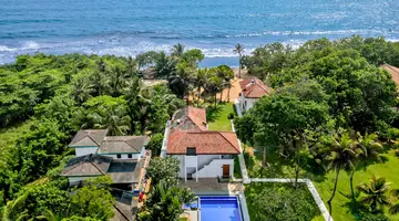 Hibiscus Beach Hotel