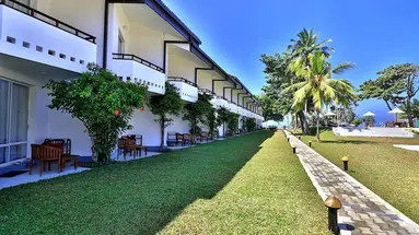 Hibiscus Beach