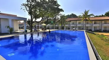 Hibiscus Beach