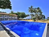 Hibiscus Beach