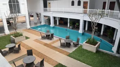 Hibiscus Beach