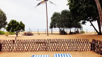 Hibiscus Beach