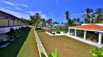 Hibiscus Beach