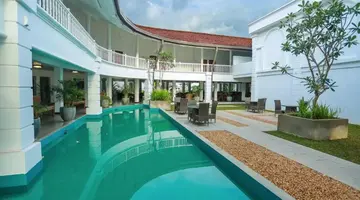 Hibiscus Beach