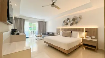 HIDEAWAY AT ROYALTON PUNTA CANA