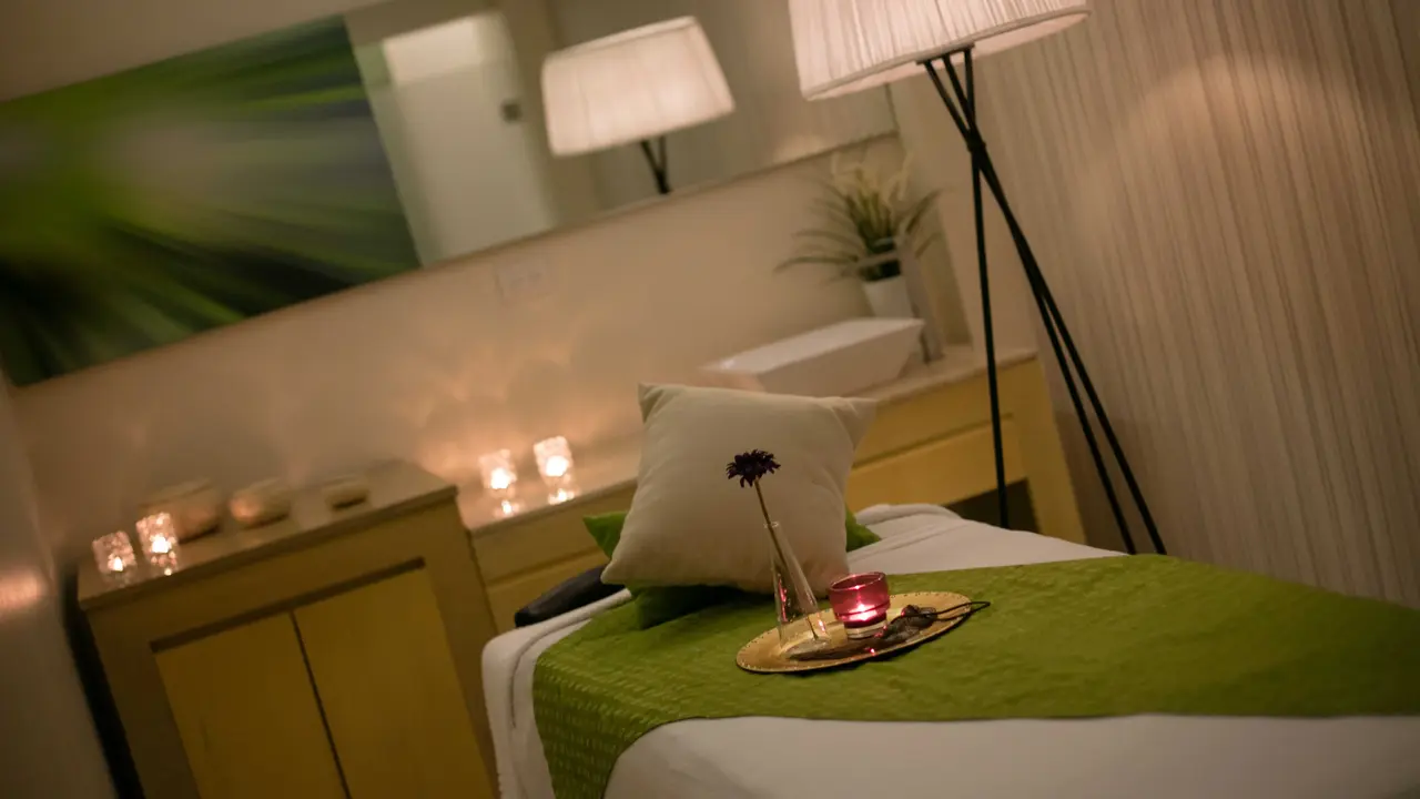 HIDEAWAY AT ROYALTON PUNTA CANA