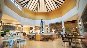 HIDEAWAY AT ROYALTON PUNTA CANA