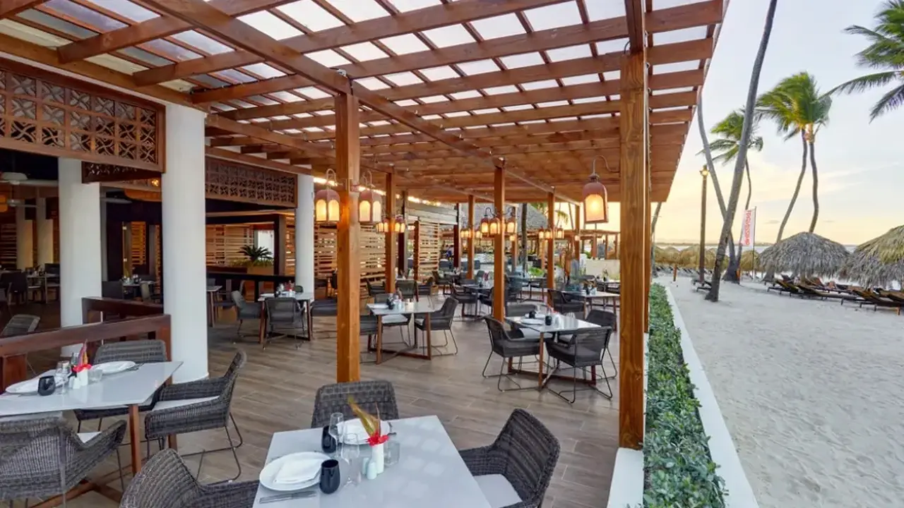 HIDEAWAY AT ROYALTON PUNTA CANA