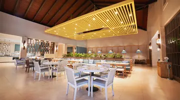 HIDEAWAY AT ROYALTON PUNTA CANA