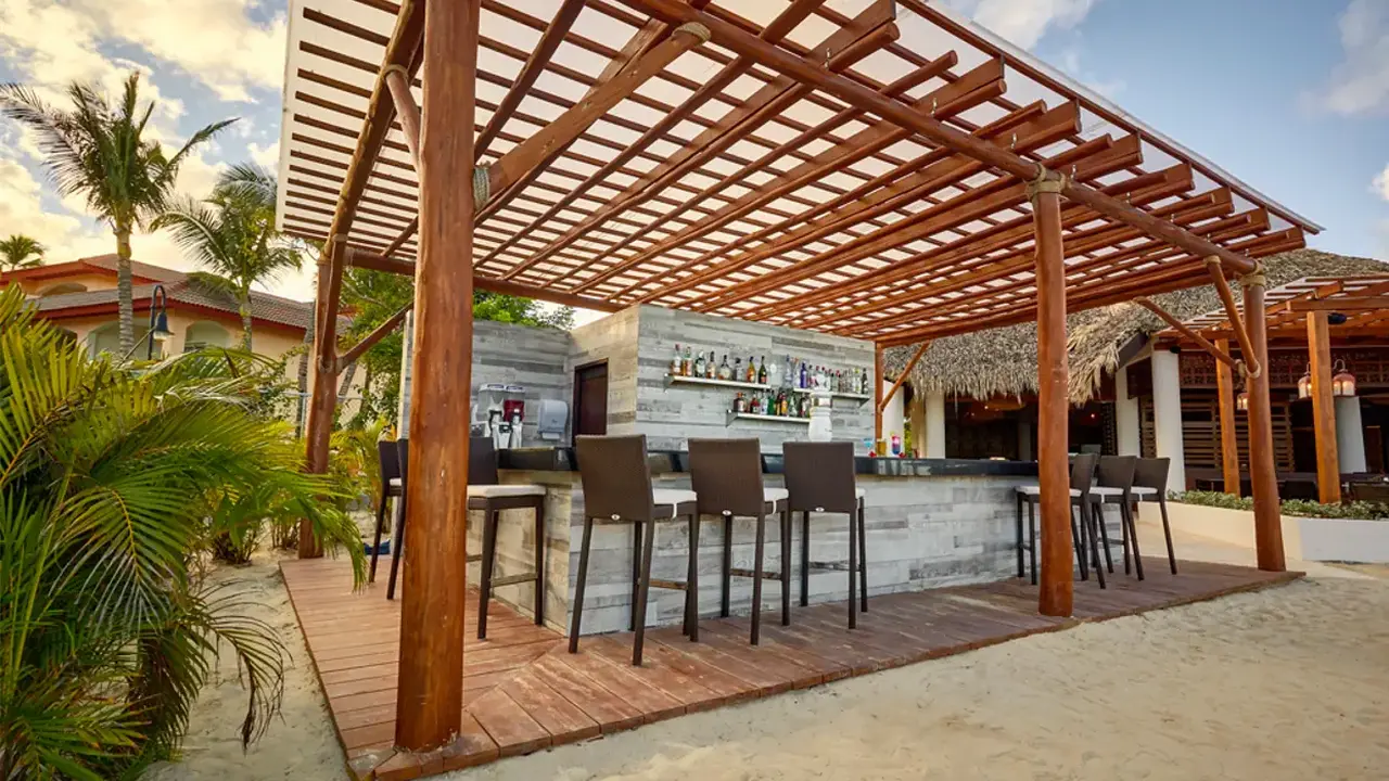 HIDEAWAY AT ROYALTON PUNTA CANA