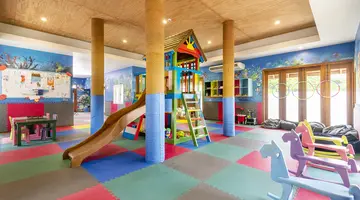 HIDEAWAY BEACH RESORT & SPA