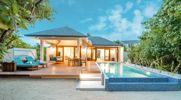 HIDEAWAY BEACH RESORT & SPA