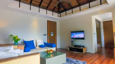 HIDEAWAY BEACH RESORT & SPA