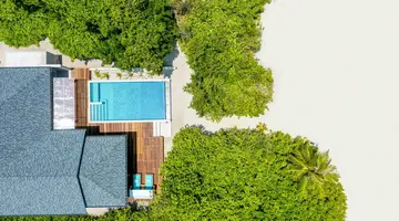 HIDEAWAY BEACH RESORT & SPA