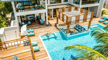 HIDEAWAY BEACH RESORT & SPA
