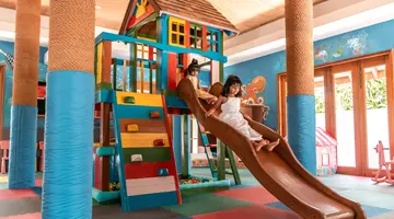 HIDEAWAY BEACH RESORT & SPA