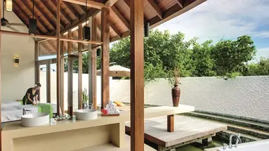 HIDEAWAY BEACH RESORT & SPA