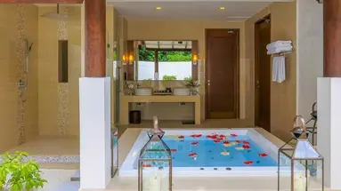 HIDEAWAY BEACH RESORT & SPA