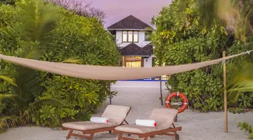 HIDEAWAY BEACH RESORT & SPA