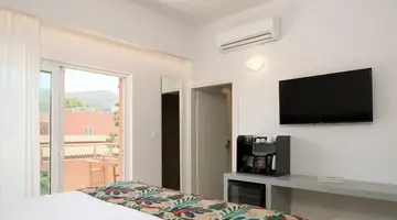 High Beach Resort and Spa