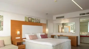 High Beach Resort and Spa