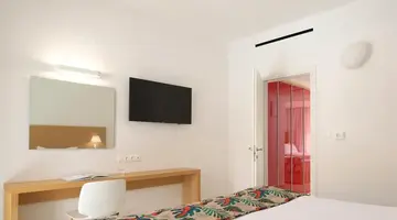 High Beach Resort and Spa