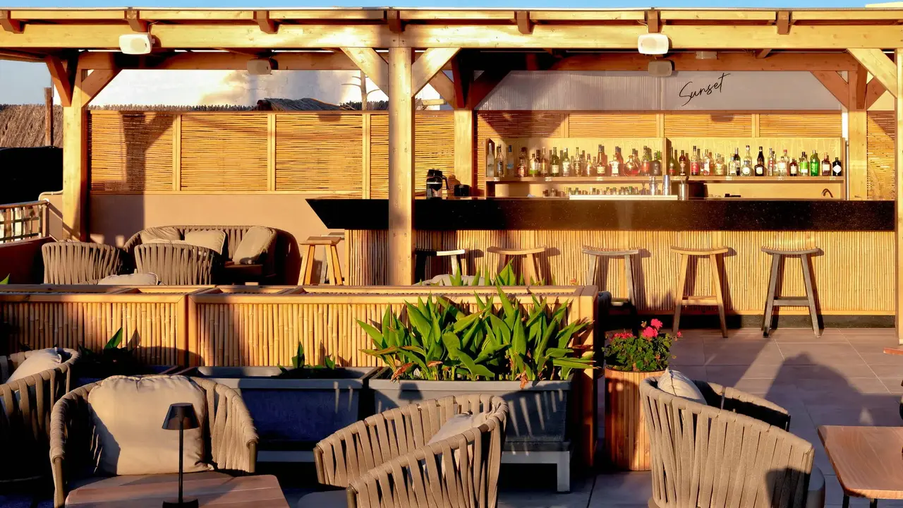 High Beach Resort