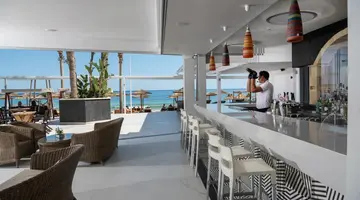 High Beach Resort
