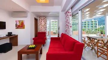 High Beach Resort