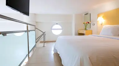High Beach Resort