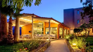 High Beach Resort