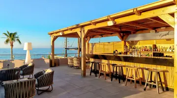 High Beach Resort