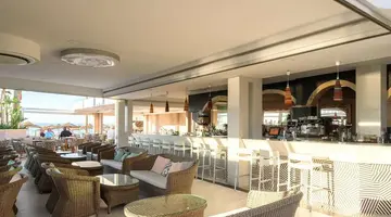 High Beach Resort