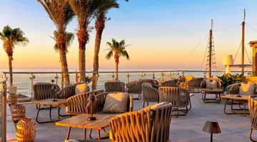 High Beach Resort