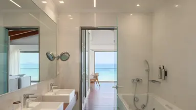 HIGH BEACH