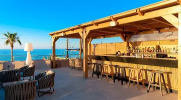 HIGH BEACH