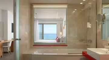 HIGH BEACH