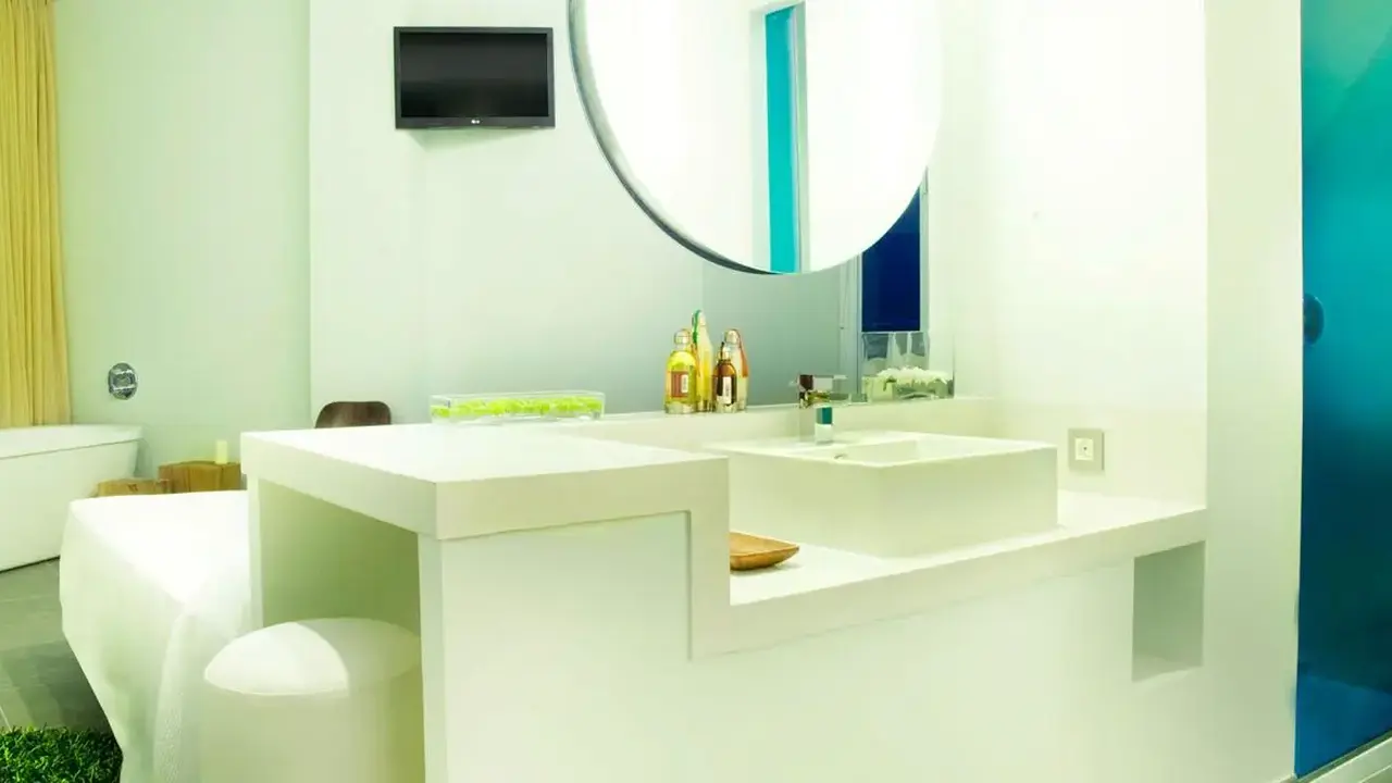 Higueron Hotel Malaga, Curio collection by Hilton