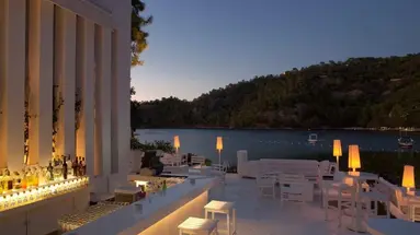 Hillside Beach Club