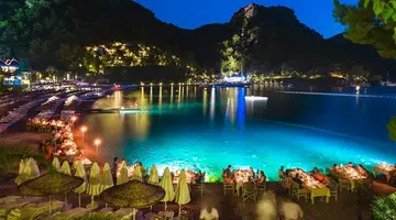 HILLSIDE BEACH CLUB